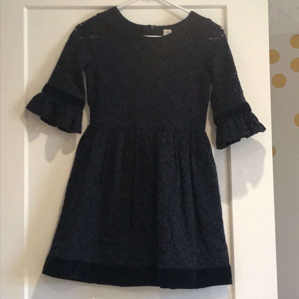 GAP lace dress